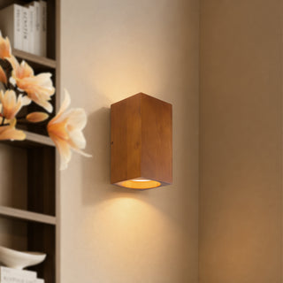 Bosco 5 in (10 in Height) Solid Wood Dimmable LED Wall Sconce with Natural Oak Finish
