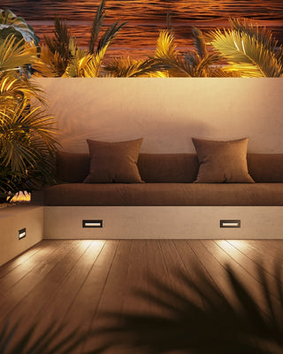 Newport 10 in Exterior Wall/Step Light
