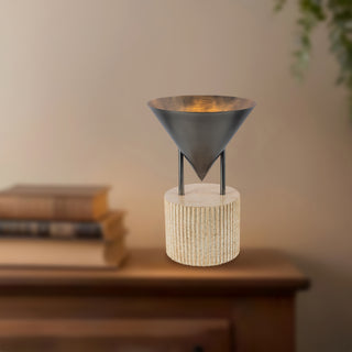 Versus 15 in Table Lamp

